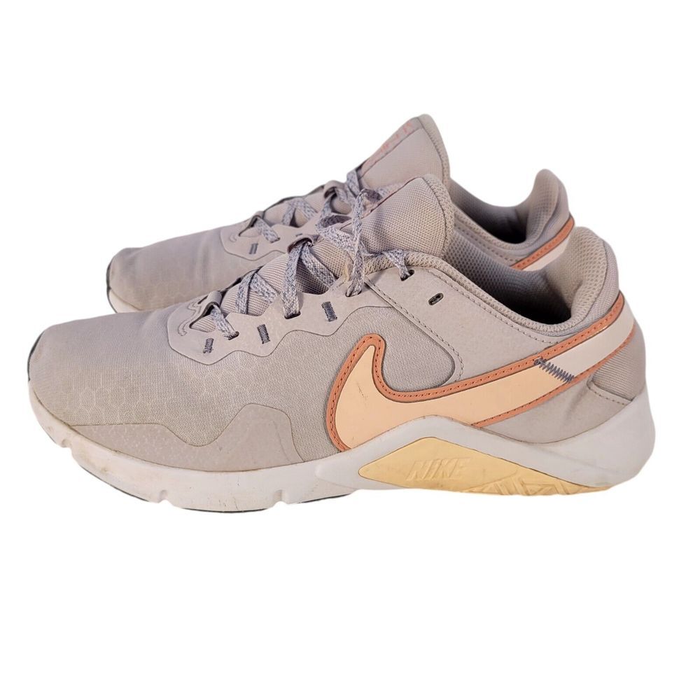 Nike Legend‎ Essential 2 Womens Training Shoes Venice CQ9545 500 - SIZE 8.5